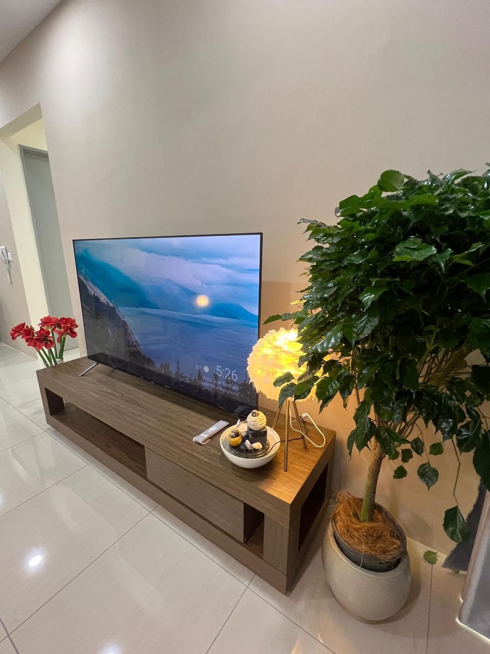 Cozy Modern Condo with Pool & City Access Apartment in Penang