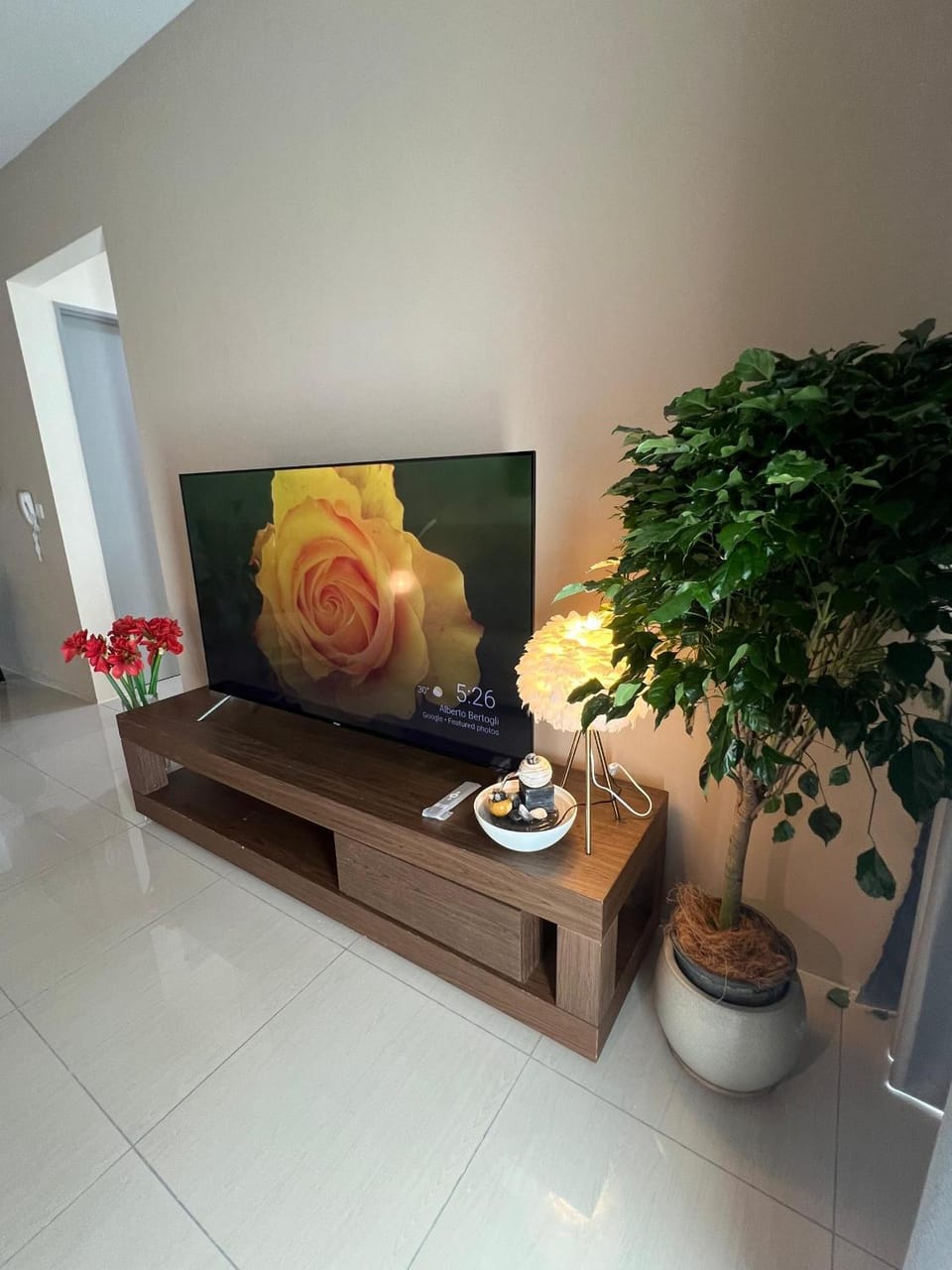 Cozy Modern Condo with Pool & City Access Apartment in Penang