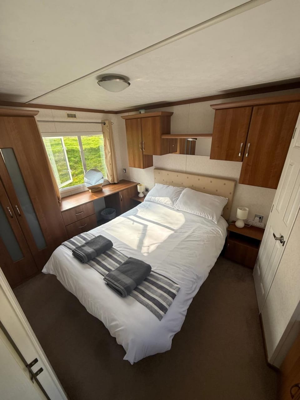Bed, Photo of the whole room, Bedroom, towels, wardrobe