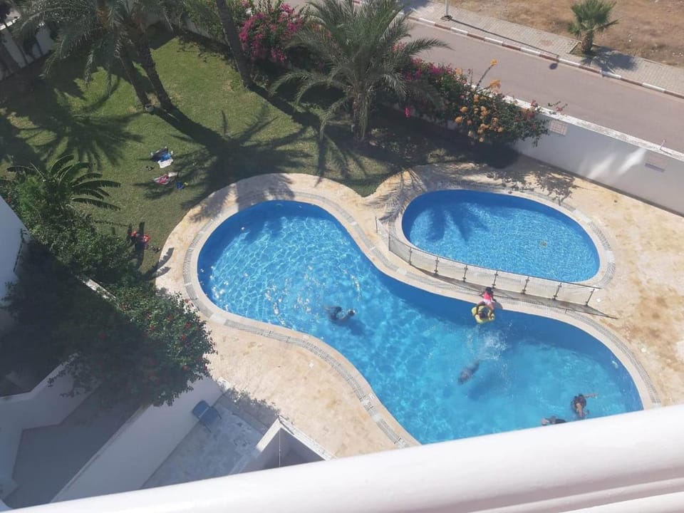 Pool view, Swimming pool
