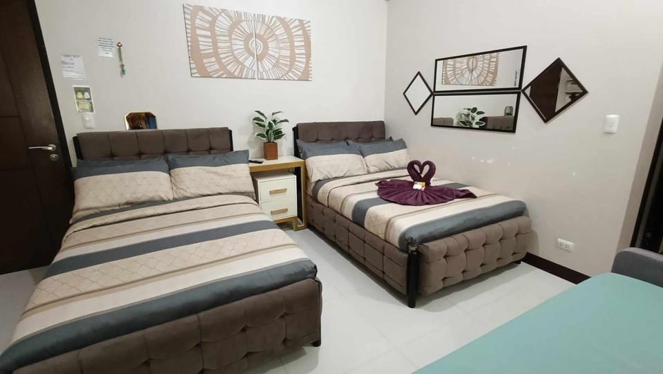 Manila Airport Hub near NAIA T3 -101 Newport Boulevard Apartment in Pasay