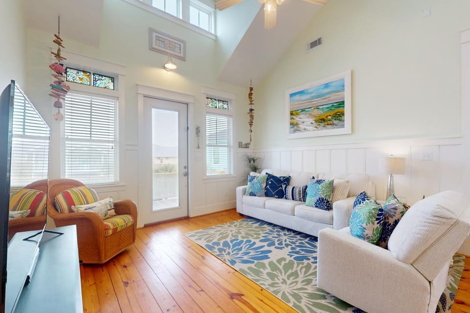 Retreat Steps to Beach Large Deck Family Fun House in Bolivar Peninsula