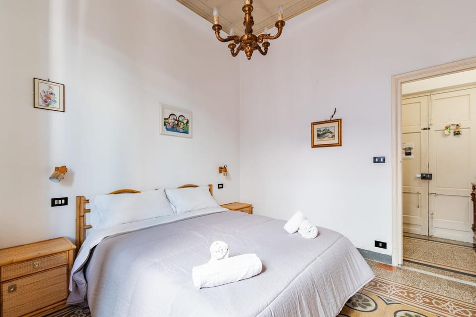 Hostdomus - Dante Apartment Apartment in Liguria