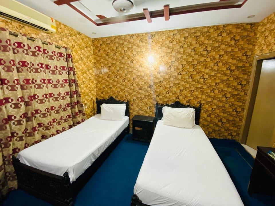 Lux Lodges Guest House Bed and Breakfast in Islamabad