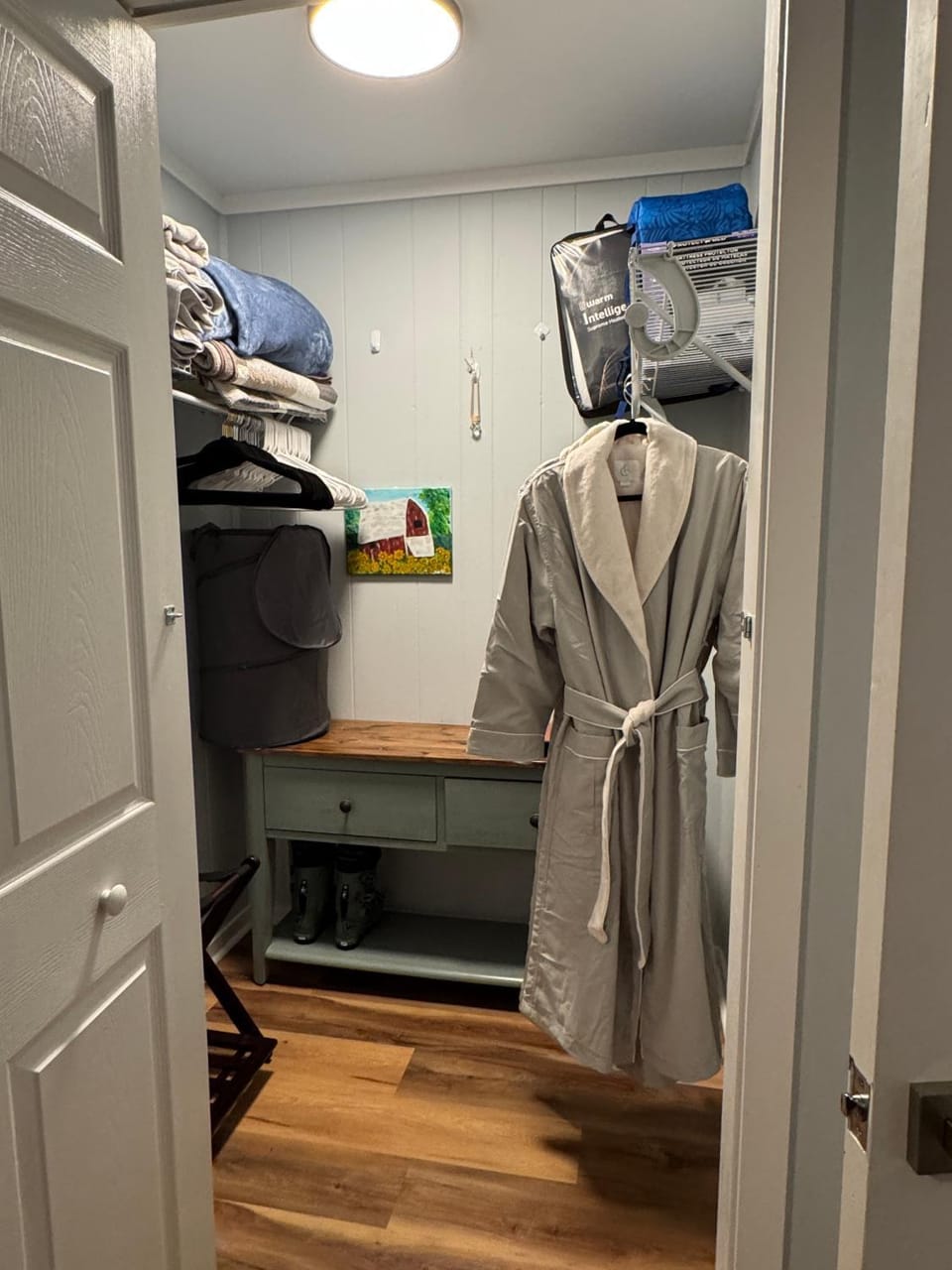 wardrobe