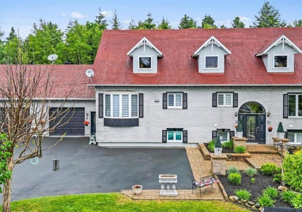 Property building, Spring, Day