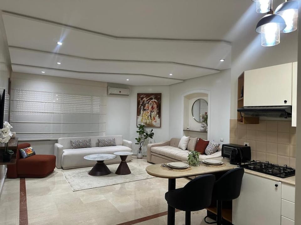 Cozy stylish Studio in downtown Casablanca Apartment in Casablanca