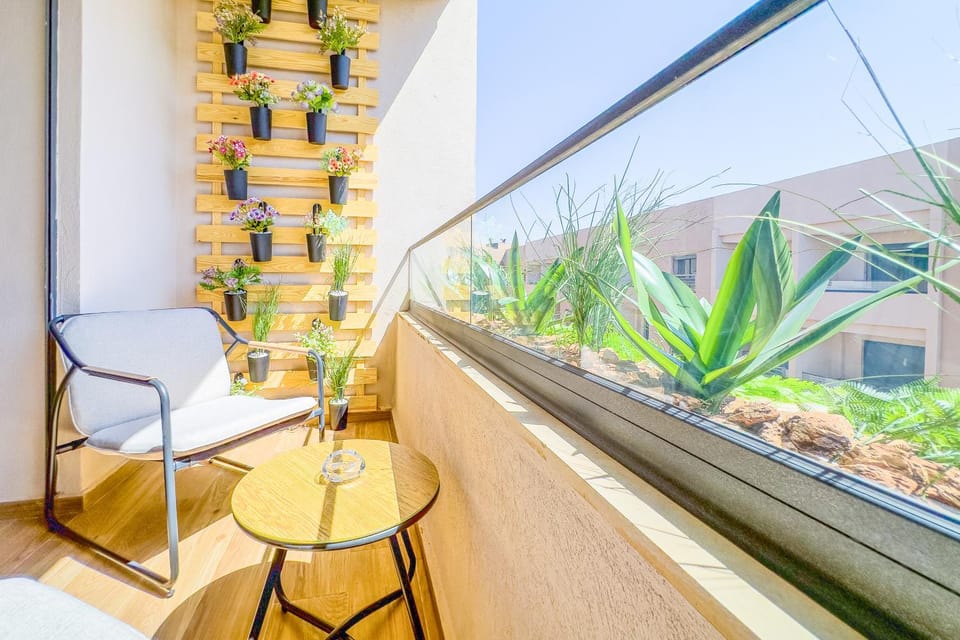 Patio, Day, Garden, View (from property/room), Balcony/Terrace, Seating area, Garden view