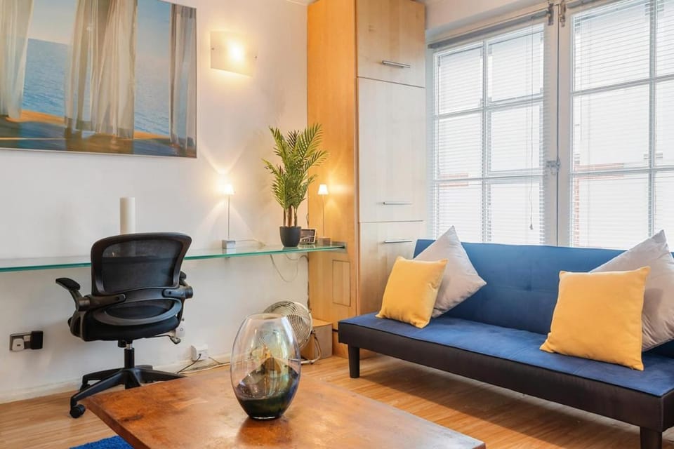 Stylish Abode in the heart of London - Kings Cross Apartment in London Borough of Islington