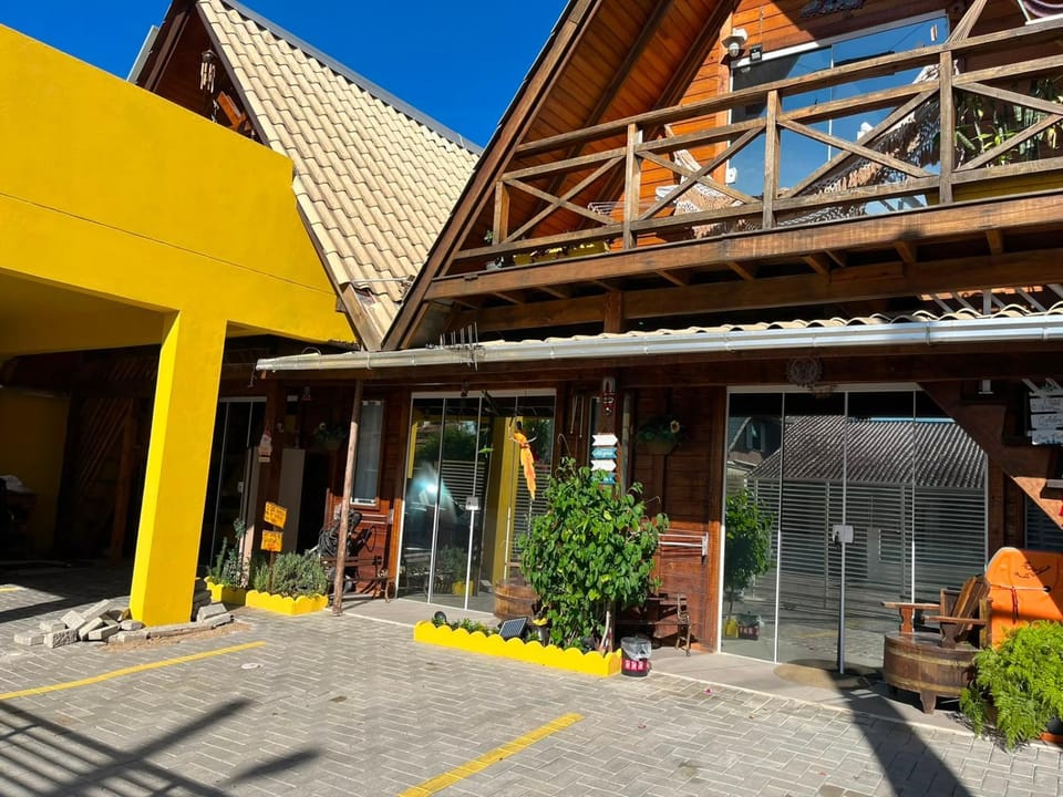 Facade/entrance, Parking
