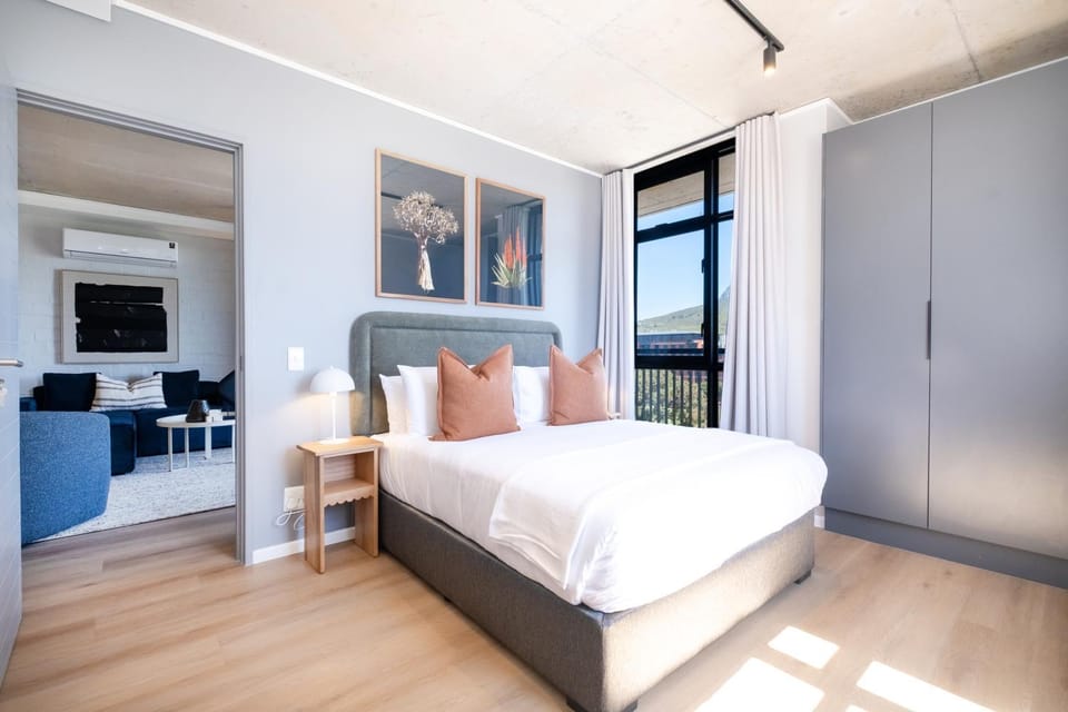 511 Riverlands - Lux 2 Bedroom Apartment with Parking Apartment in Cape Town