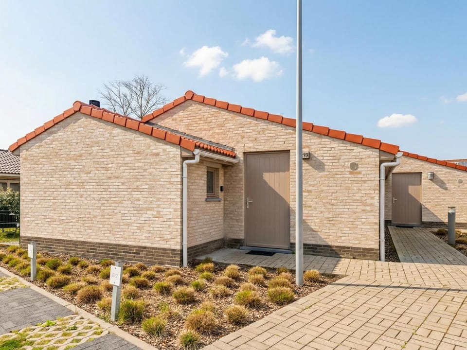 Property building, Summer