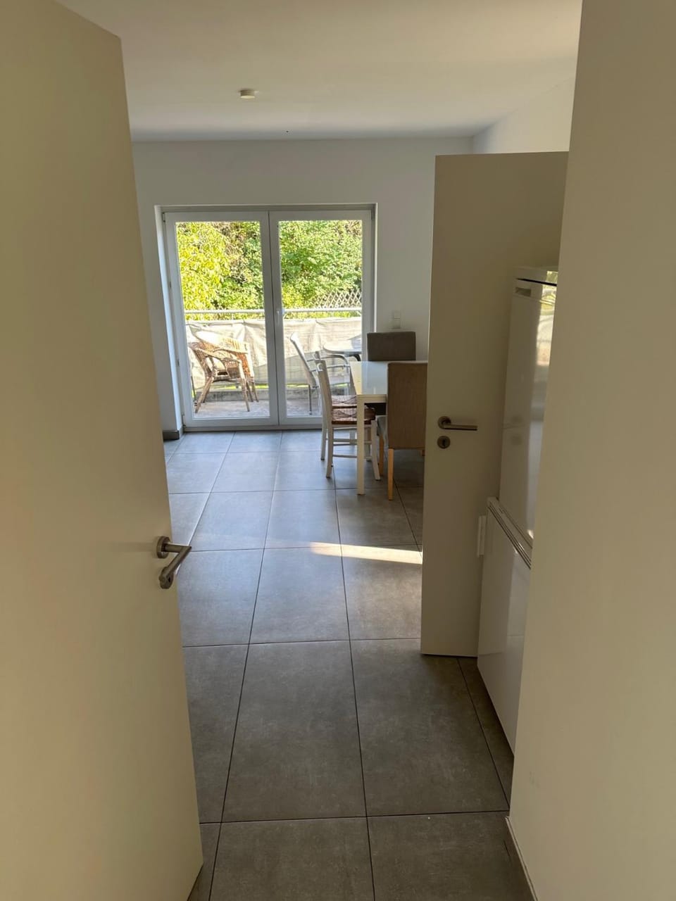 3 Zimmer Wohnung mit Balkon und Parkplatz Apartment in Mainz-Bingen