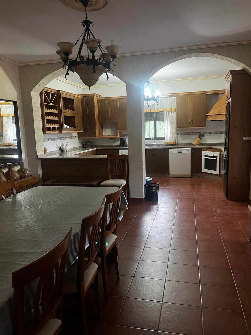Kitchen or kitchenette, Kitchen or kitchenette