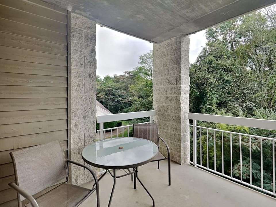 Prime Pines Whispering Pines 333 Apartment in Pigeon Forge