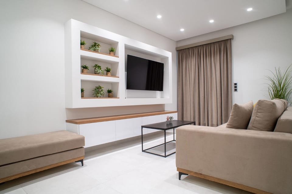 Filoxenia MG Projects-City Living Metro Apartment in Athens