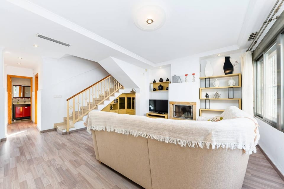 Communal lounge/ TV room, Living room