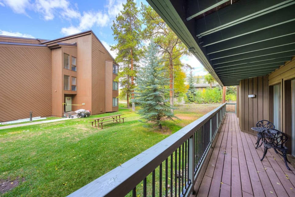 Keystone Mtn Getaway - Cozy Condo for 4 House in Keystone