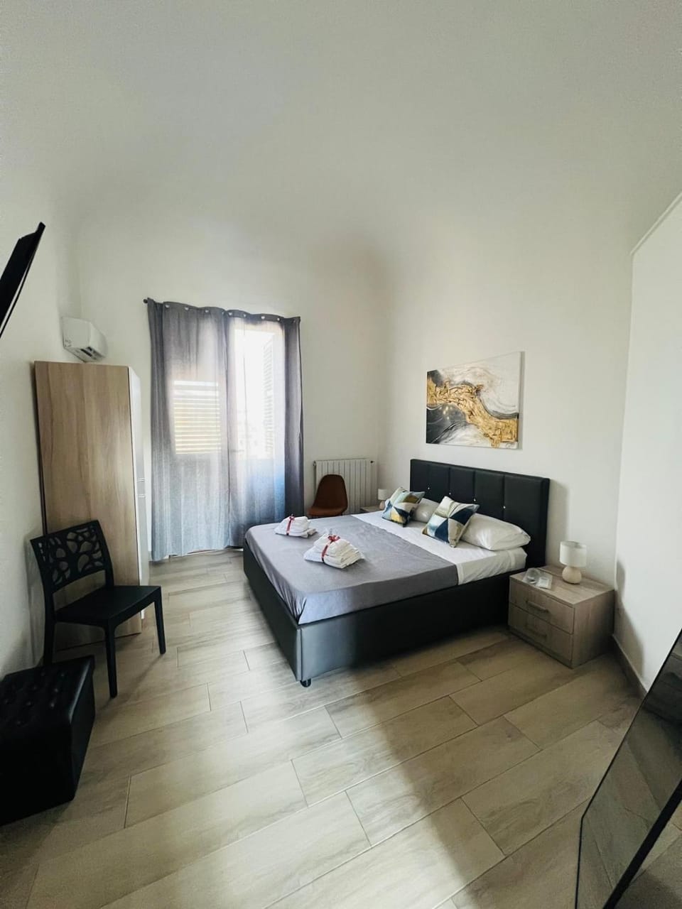 Bed, Bedroom, wardrobe