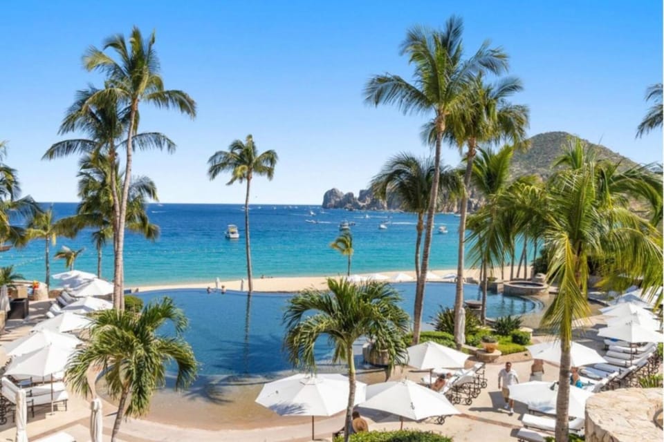 Hacienda Beach Club, 5-Star, Beachfront, Sleeps 8 House in Cabo San Lucas