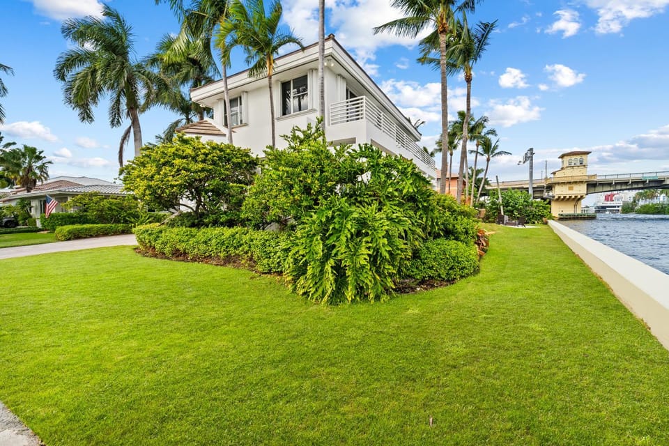 Property building, Garden