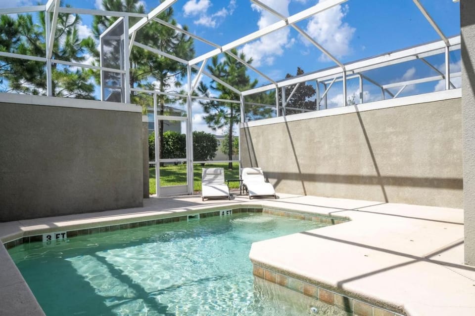 Luxury House with Private Pool and Resort House in Four Corners