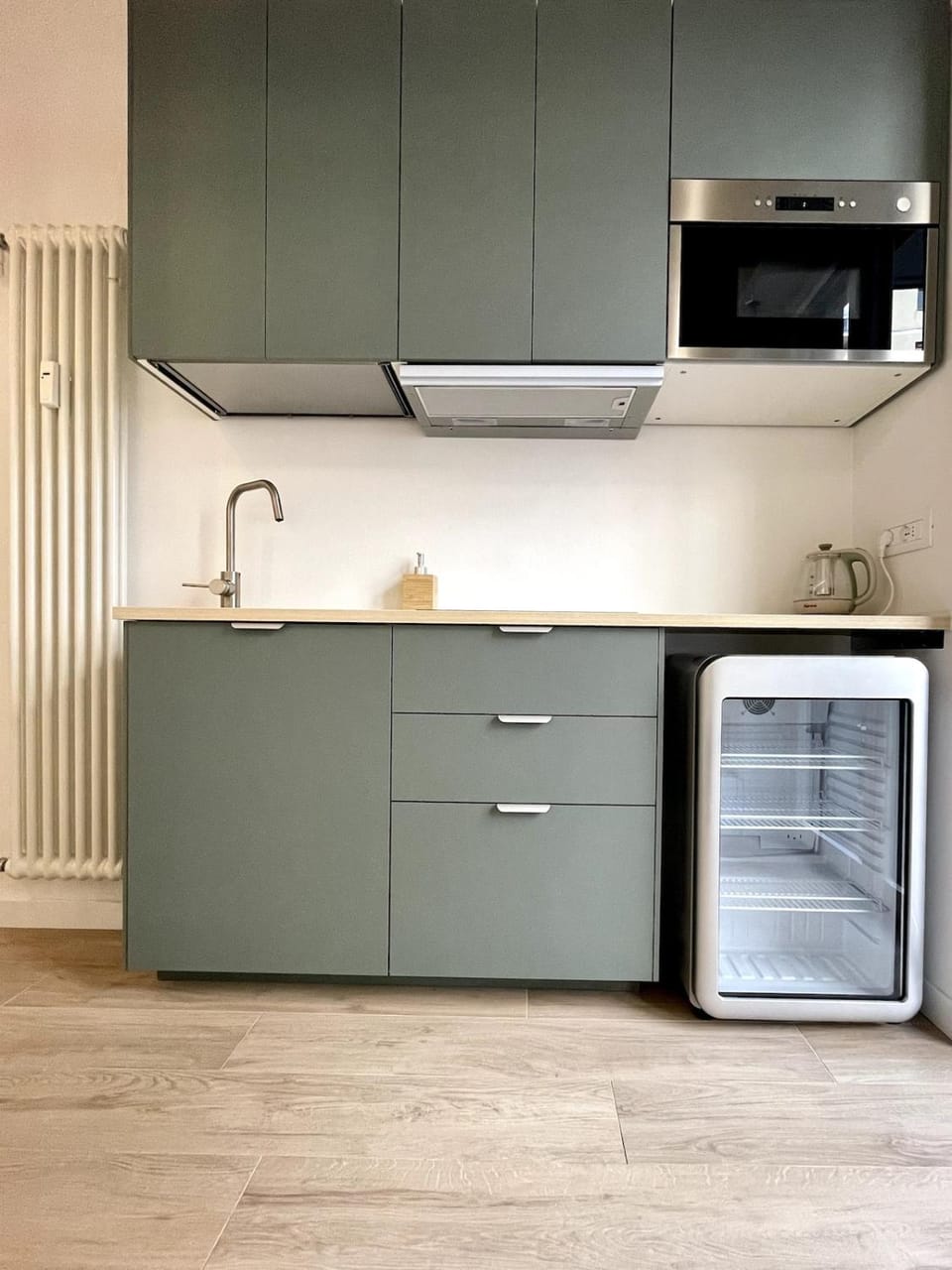 Kitchen or kitchenette, stove