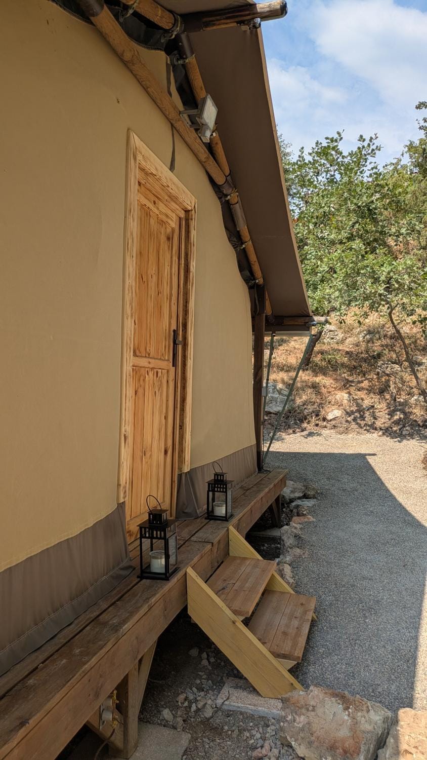 Le LODGE DE JULES Luxury tent in Lorgues