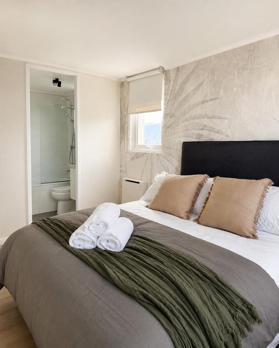 Bathroom, Bedroom