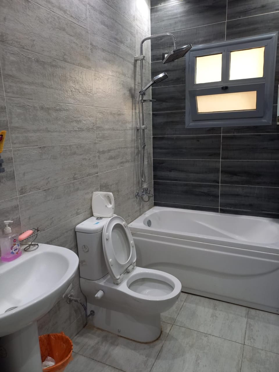 شقة بالتجمع الخامس لك بالكامل Apartment in New Cairo City