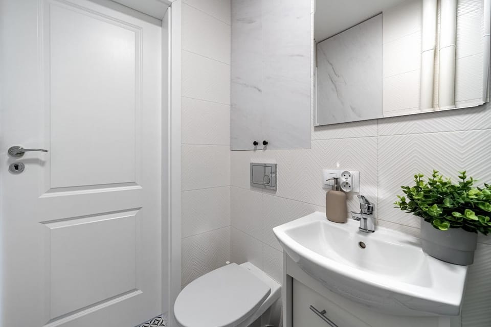 Warsaw Central Stay Krochmalna with Parking by P&M Apartment in Warsaw