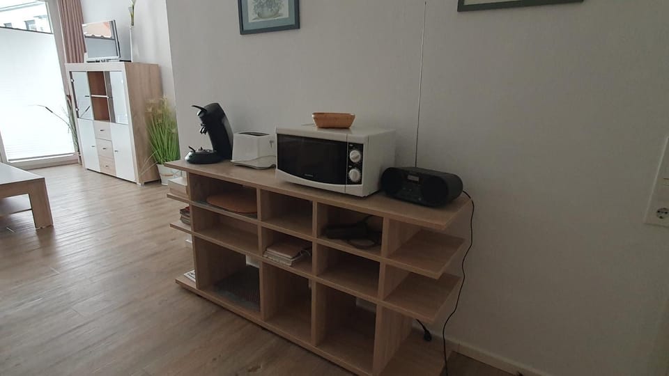 TV and multimedia, Coffee/tea facilities, toaster