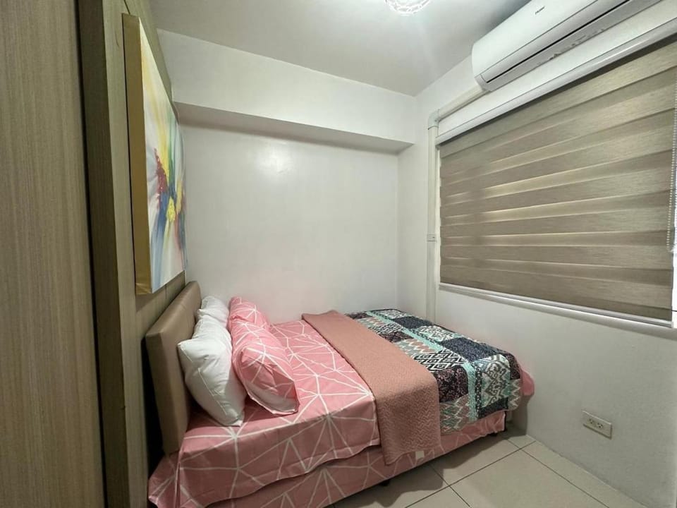 Sunset heights SMDC Breeze Residences Pasay Apartment in Pasay