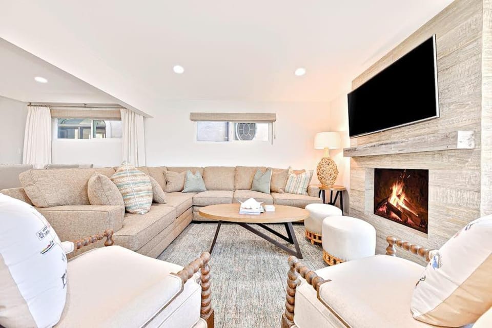 Balboa Island Home House in Balboa Island