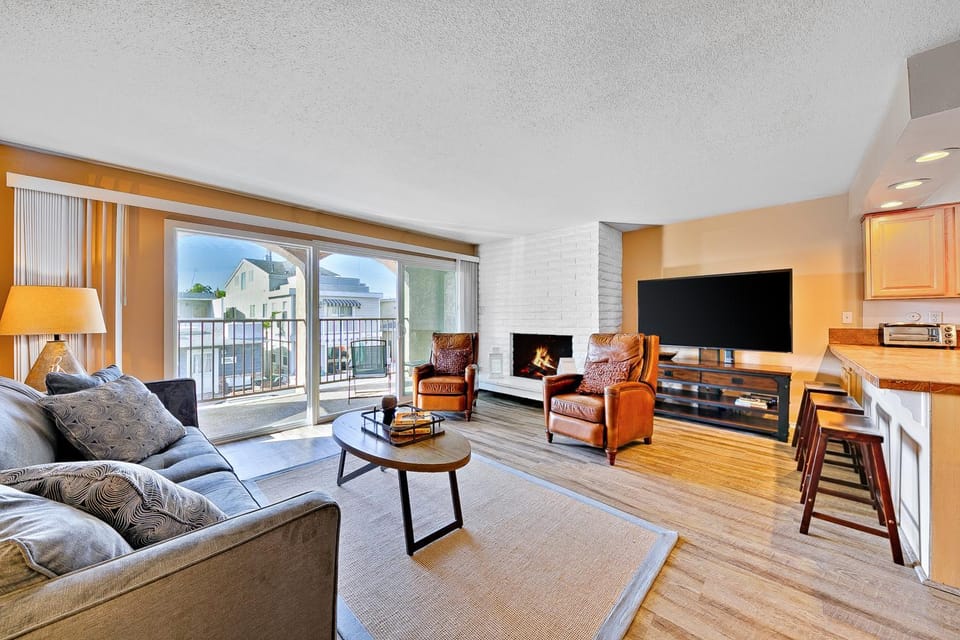 Newport Beach Simplicity II House in Balboa Peninsula