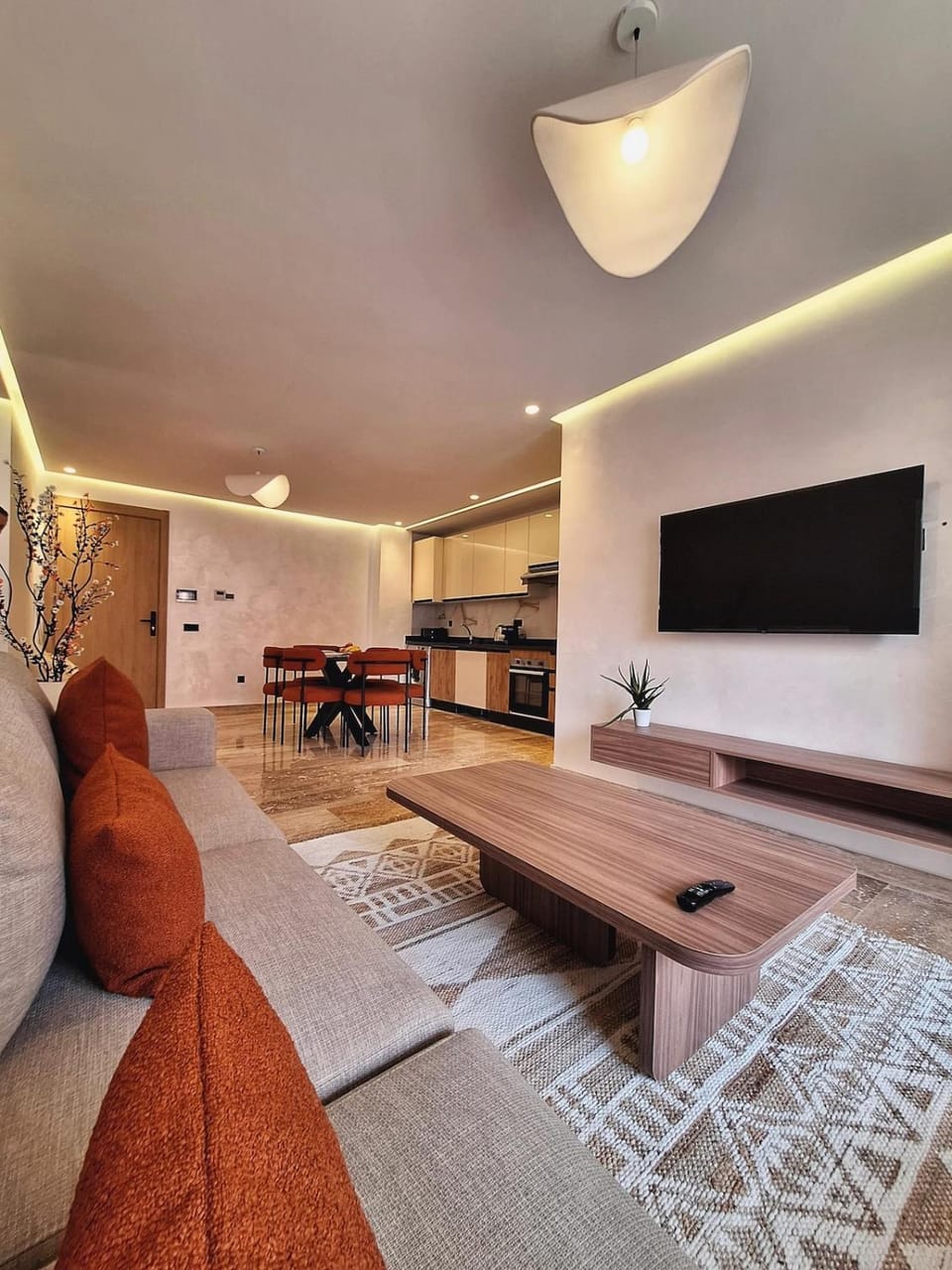 Communal lounge/ TV room, TV and multimedia, Kitchen or kitchenette, Living room, Dining area