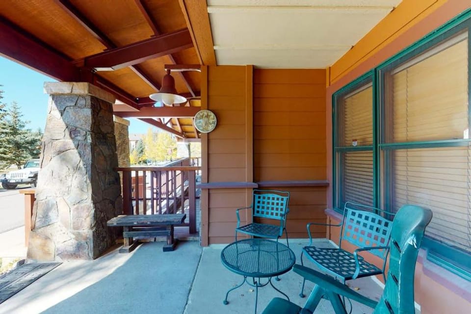 Copper Springs Lodge 101 Apartment in Copper Mountain
