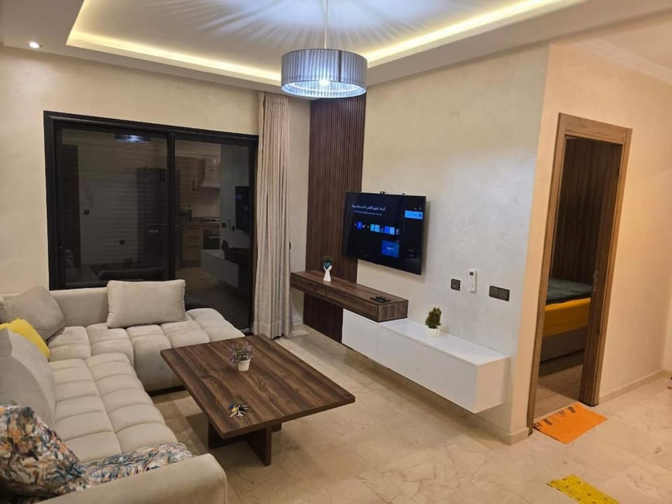 Charmant appartement au coeur de Guéliz à côté de train Apartment in Marrakesh
