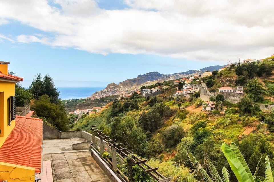 Sol Poente by GALMI Villa in Funchal