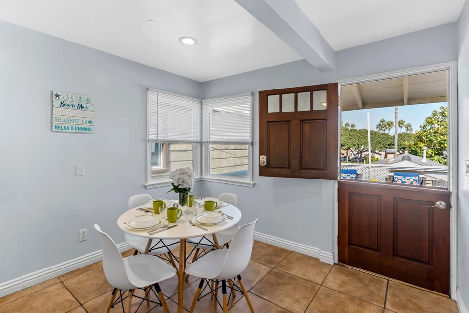 Balboa Duplex II House in Balboa Peninsula