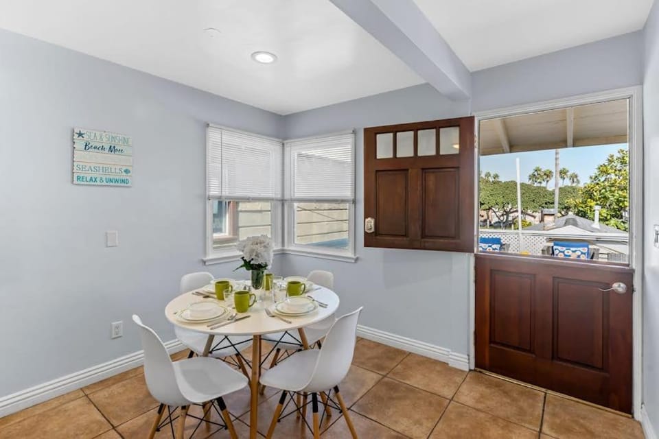 Balboa Duplex II House in Balboa Peninsula