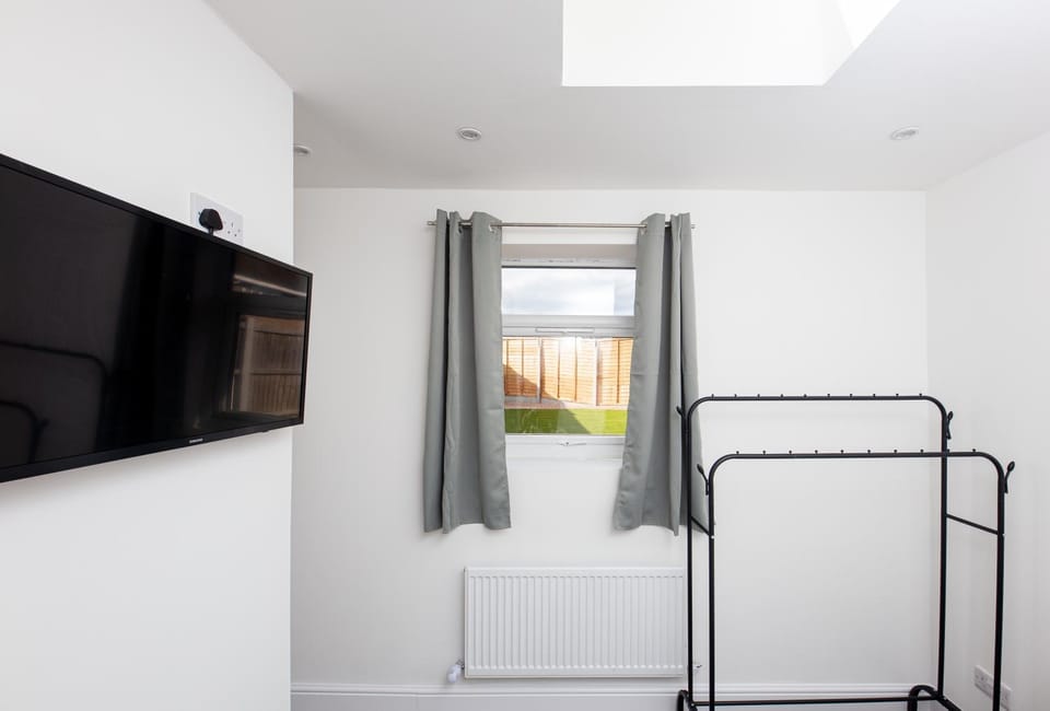 TV and multimedia, Bedroom