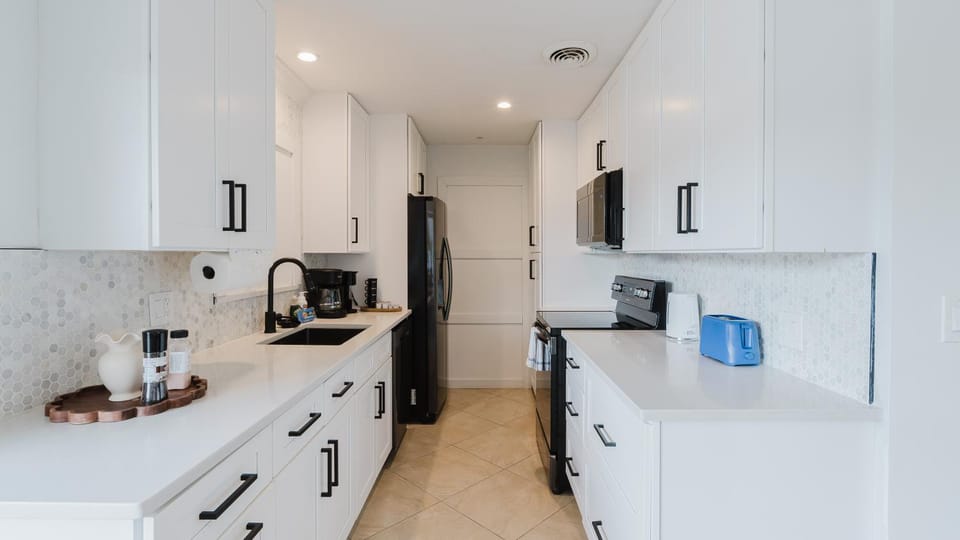 Florida Paradyse 10MIN DOWNTOWN Y 10 MIN BEACH House in Fort Myers