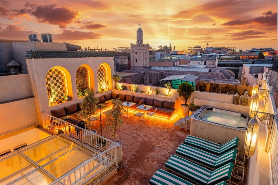Luxury Private Riad Taj 2Min to Jemaa Lefna Riad in Marrakesh