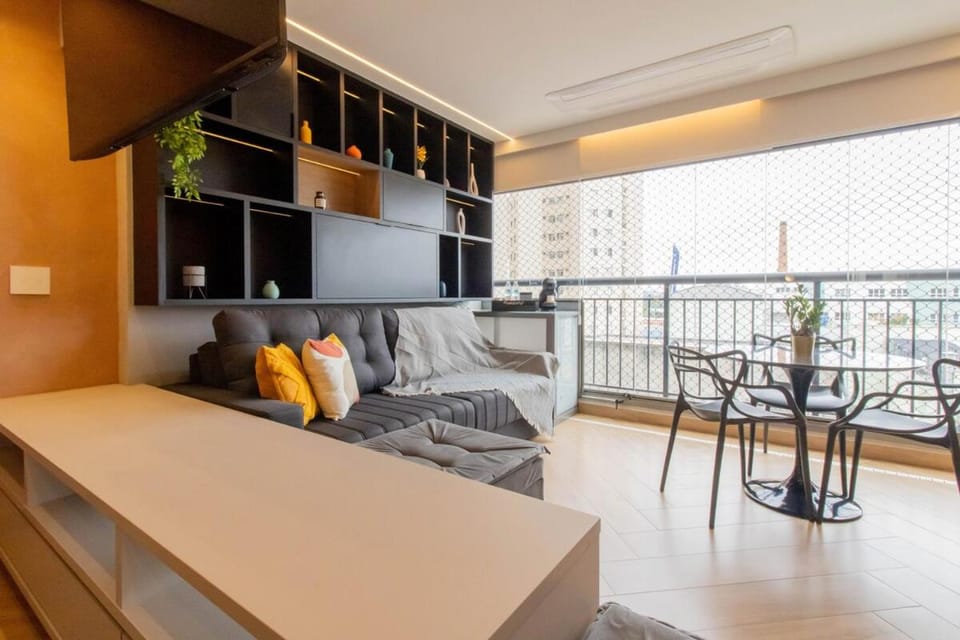 Atmosphere Home Studio 05310, Vaga, 7 km GRU, Lazer Apartment in Guarulhos