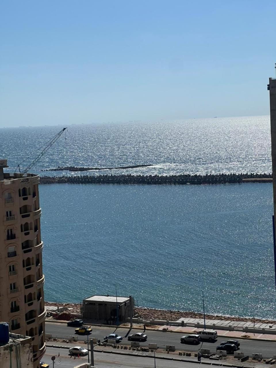 شقه سوبر لوكس بالاسكندريه ميامى 3 غرفه وريسبشن و2حمام ومطبخ مكيفة فيها واى فاى Apartment in Alexandria