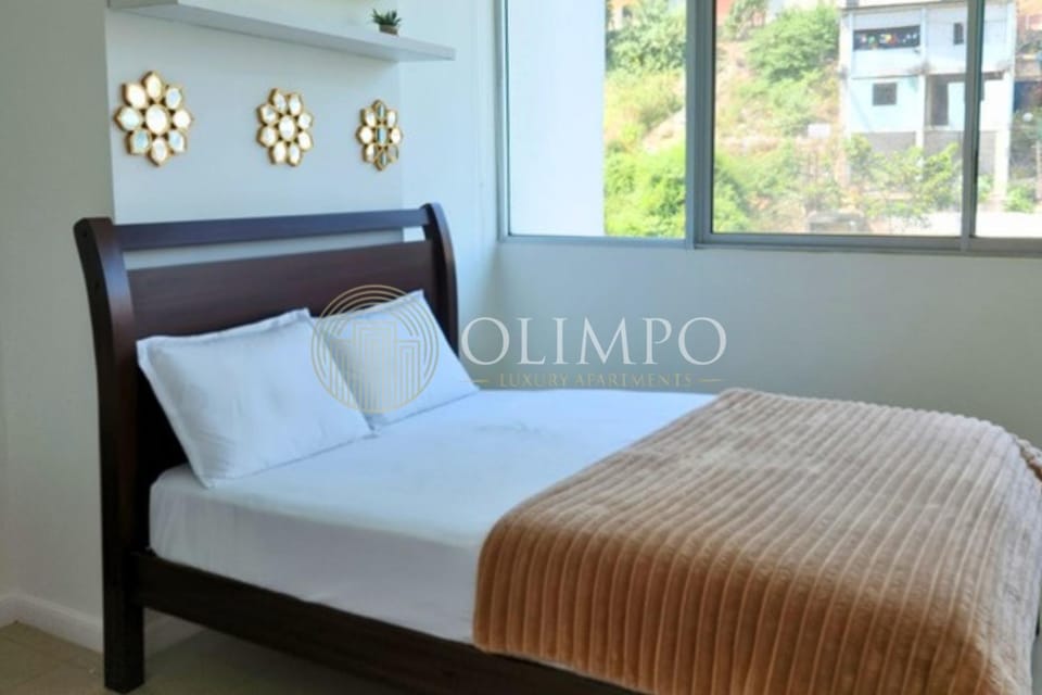 Photo of the whole room, Decorative detail, Bedroom