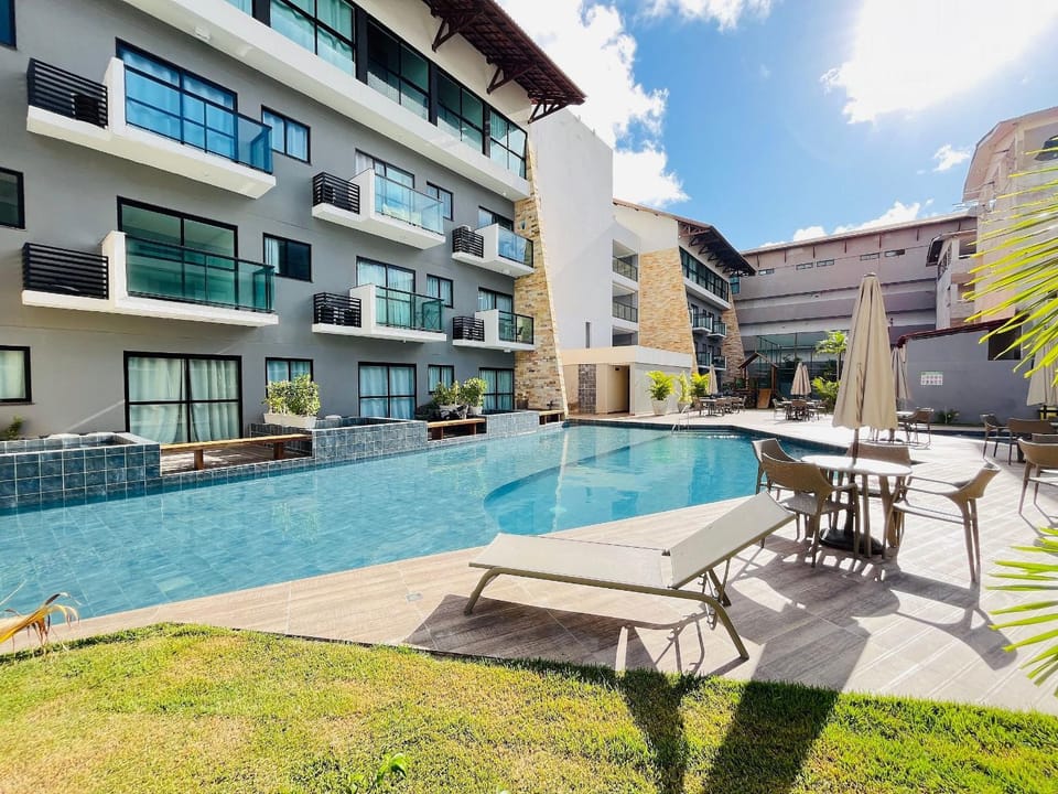 Balcony/Terrace, Swimming pool