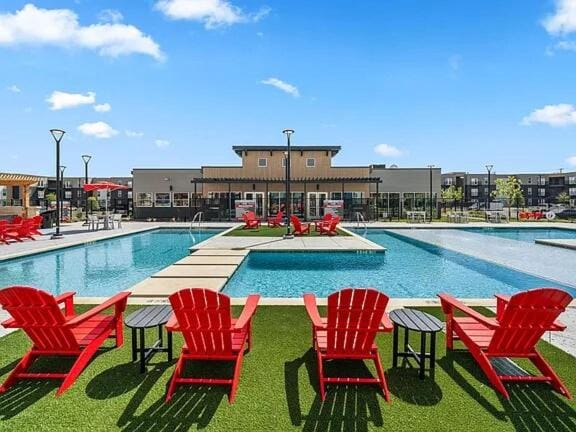 Luxury Austin Stay Near St Davids Pool and Gym Apartment in Texas
