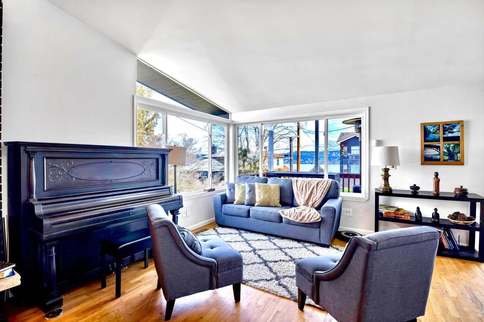Seating area, Lake view, Mountain view